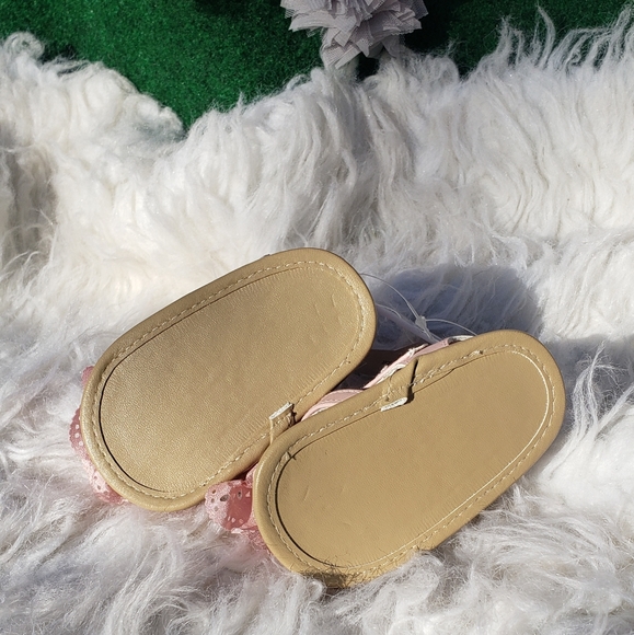 NWT Rising Star pink sandals with flower - Picture 4 of 4